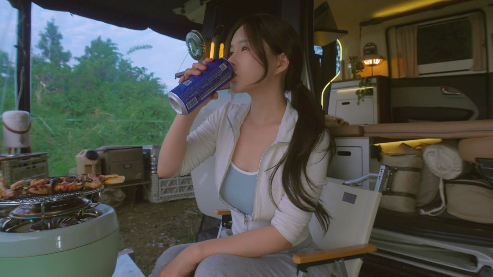 A股主要股指上涨，航天军工板块走强